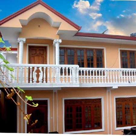 Train View Villa نانو أويا المظهر الخارجي الصورة